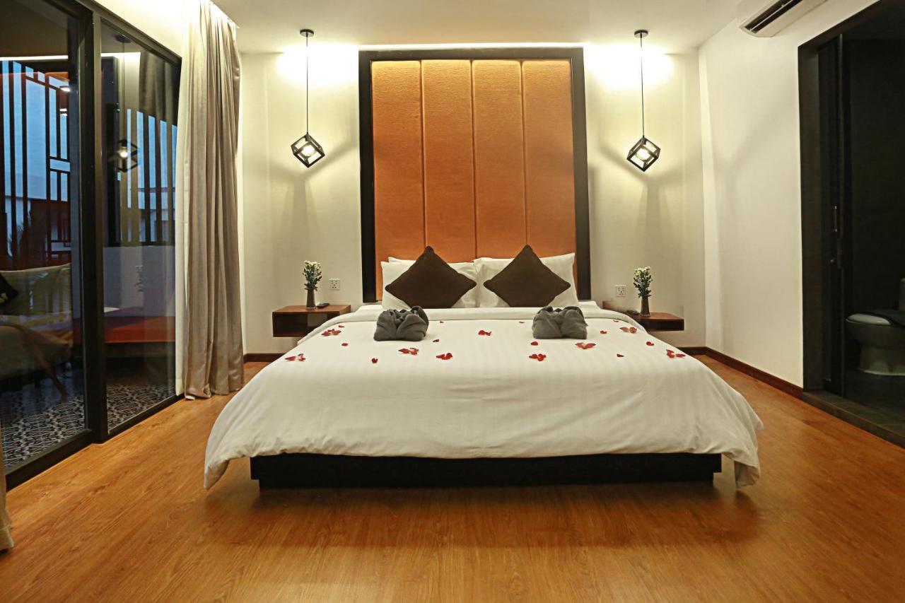 Central Corner Suite Ciudad de Siem Riep Exterior foto