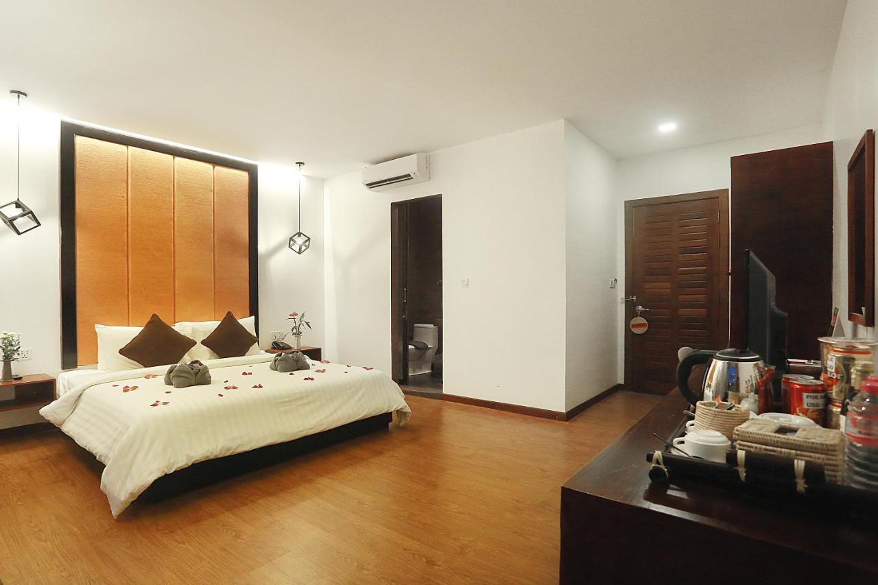 Central Corner Suite Ciudad de Siem Riep Exterior foto
