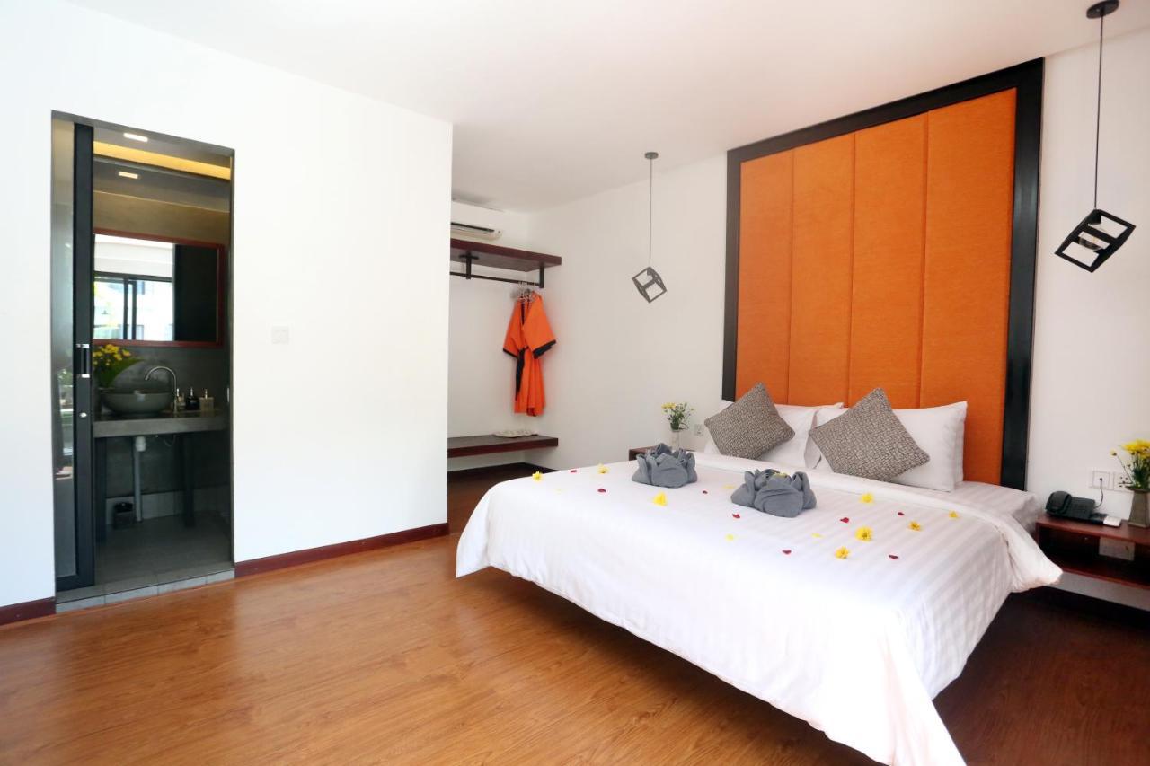 Central Corner Suite Ciudad de Siem Riep Exterior foto
