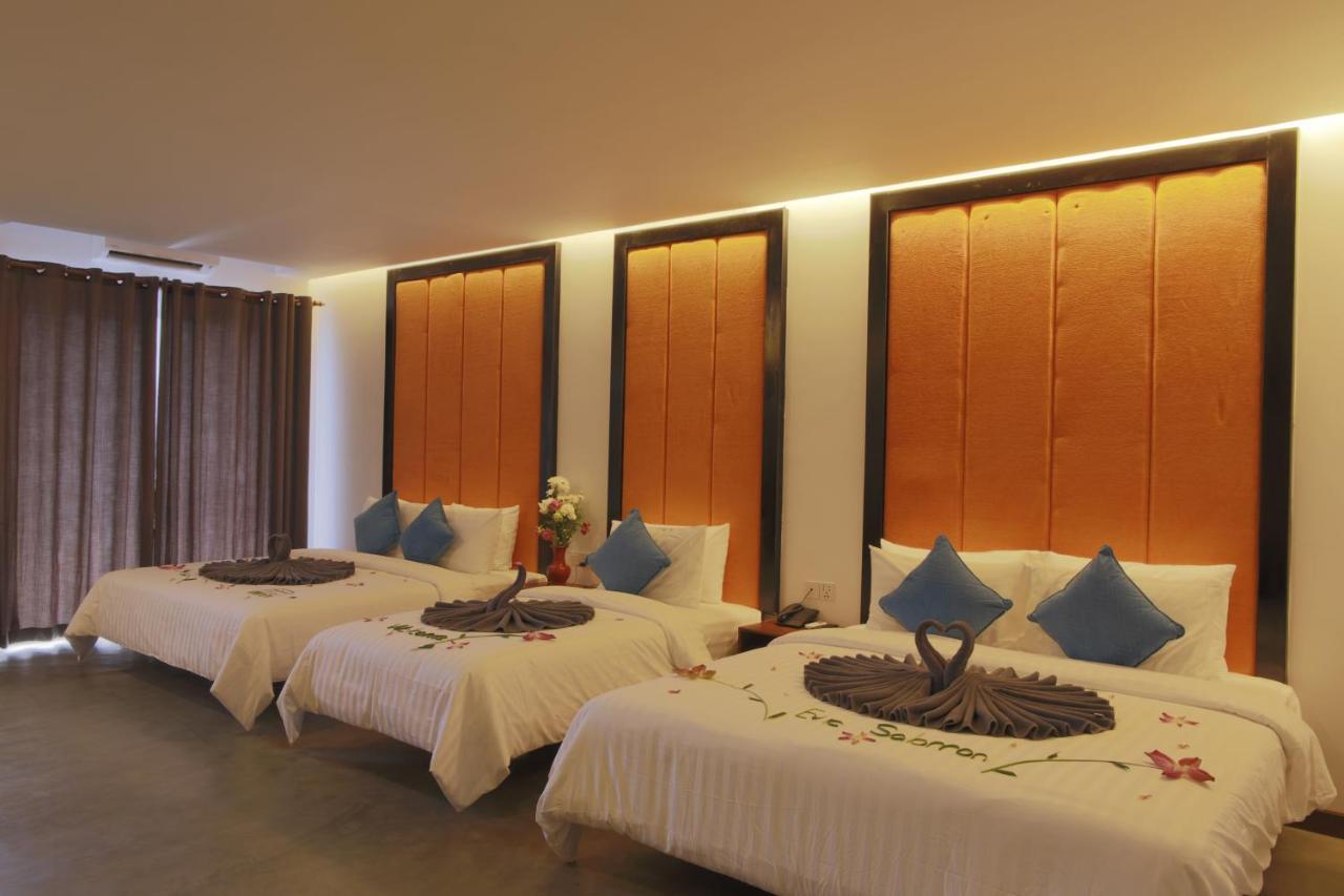 Central Corner Suite Ciudad de Siem Riep Exterior foto