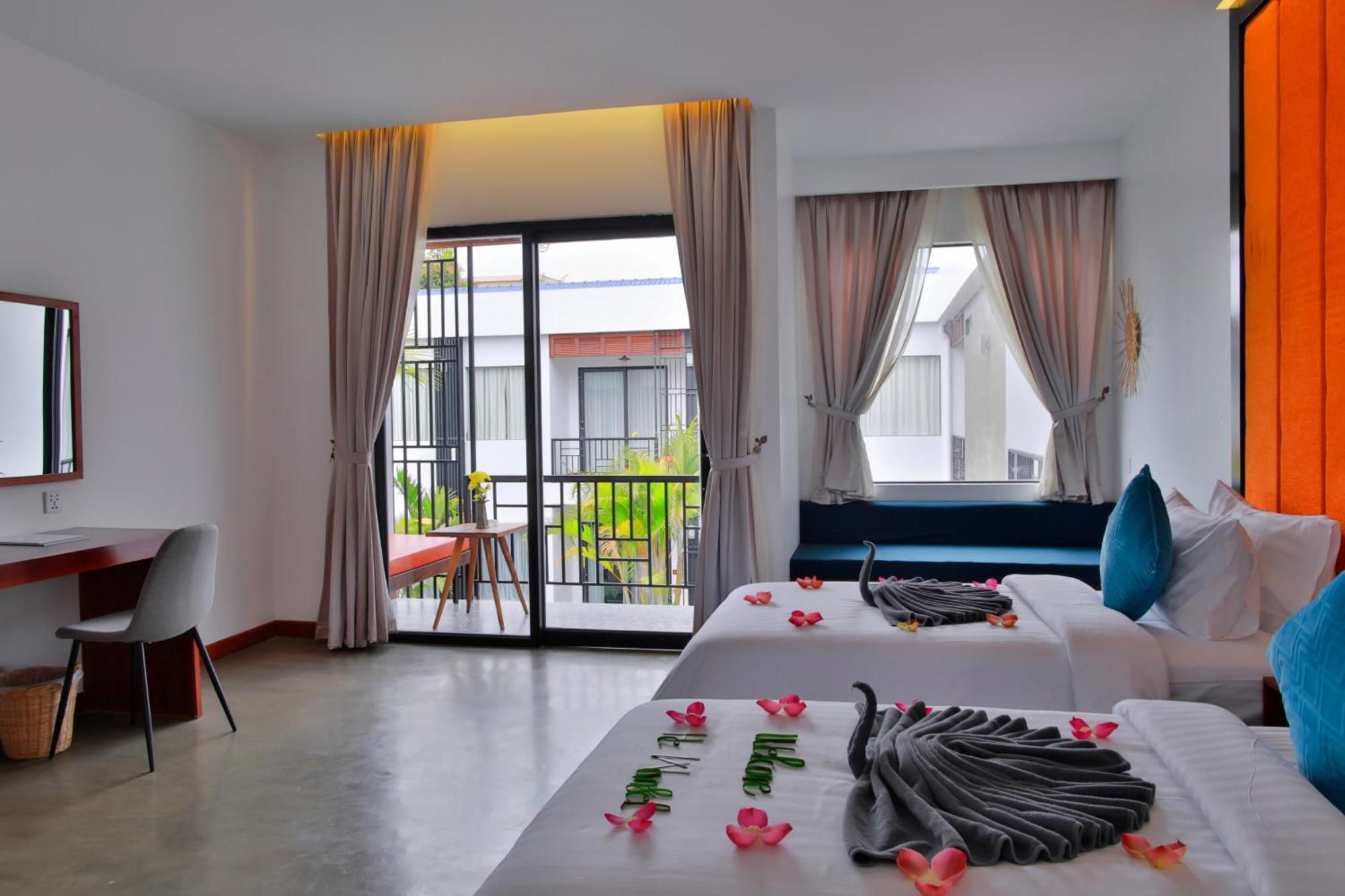 Central Corner Suite Ciudad de Siem Riep Exterior foto